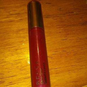 Becca glow gloss